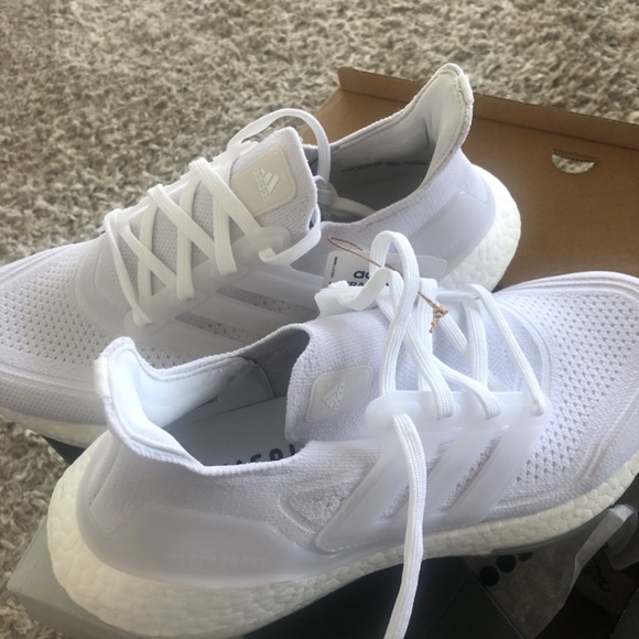 Adidas ULTRABOOST 21 Men’s - size US7 - Picture 3 of 6